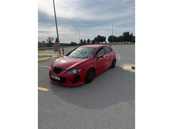 TERTEMİZ YAPILI SEAT LEON
