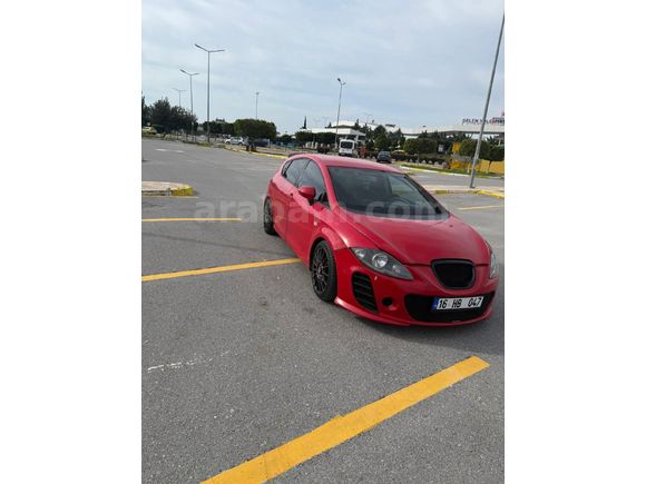 TERTEMİZ YAPILI SEAT LEON