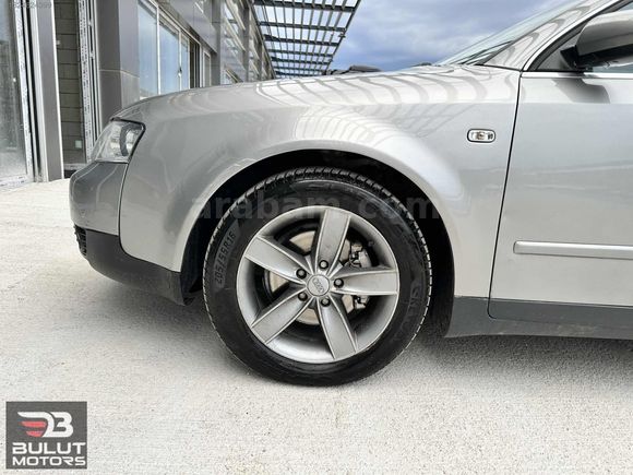 2004 AUDİ A4 İLK SAHİBİNDEN DEĞİŞENSİZ 2.0 BENZİN/LPG