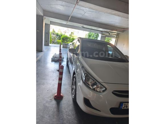 Sahibinden Hyundai Accent Blue 1.6 CRDI Mode 2017 Model