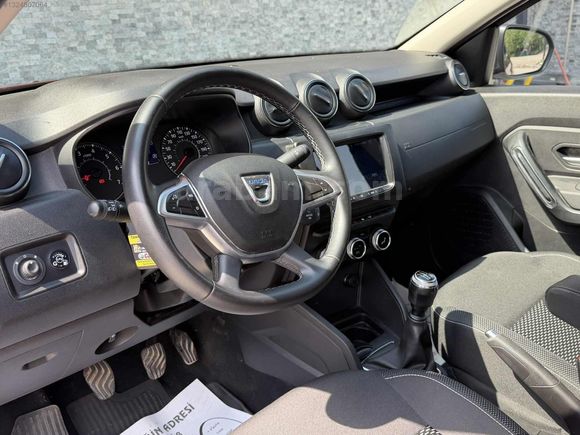 -HİSAR1071- 2020-21 ÇIKIŞLI DACİA DUSTER 115HP PRESTİGE 4X2