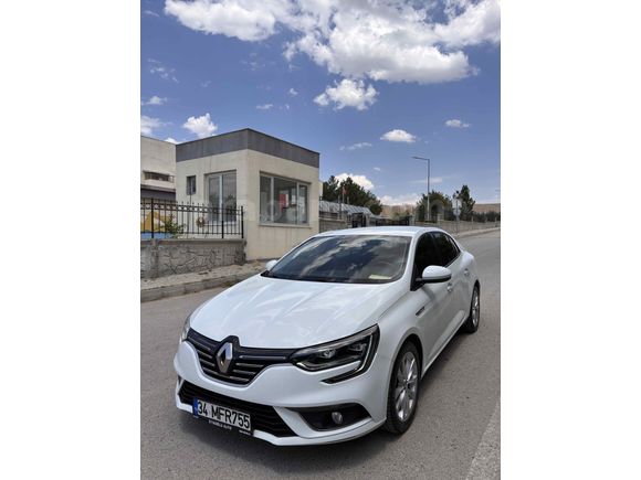 Sahibinden Renault Megane 1.3 TCe Icon 2020 Model 