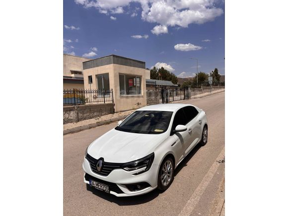 Sahibinden Renault Megane 1.3 TCe Icon 2020 Model 