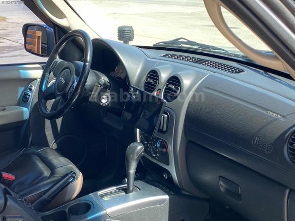 *BAYRAKLAR* 2004 MDL EMSALSİZ CHEROKEE "138 KM" 2019 ÇKŞ