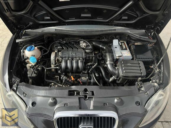 KREDİ KARTINA 12 TAKSİT 2007 LEON 1.6 BENZİN&LPG