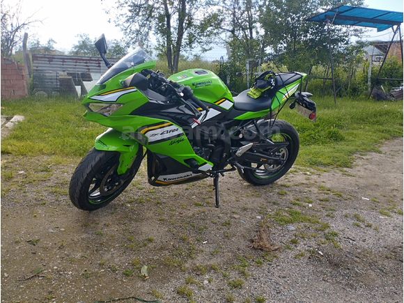 Sahibinden Kawasaki Ninja ZX-4RR 2025 Model Çorum 6.001 km Yeşil