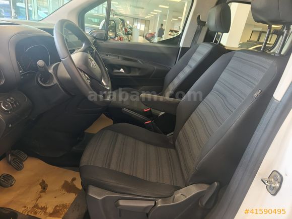 NOVAMER 2.EL 2020 OPEL COMBO KOMBI 1.5 CDTI ESSENTIAL MANUEL