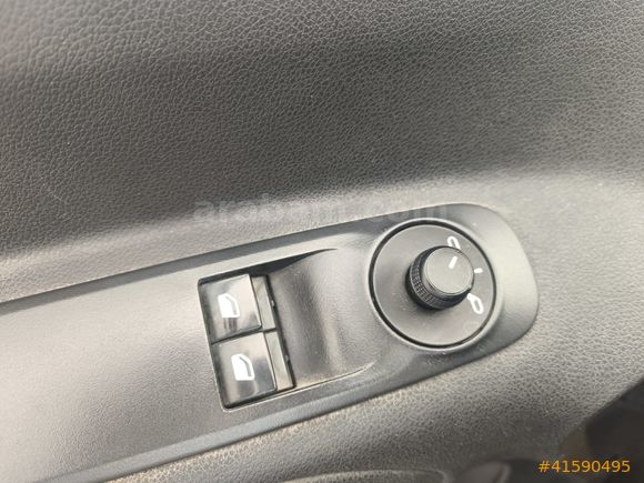 NOVAMER 2.EL 2020 OPEL COMBO KOMBI 1.5 CDTI ESSENTIAL MANUEL