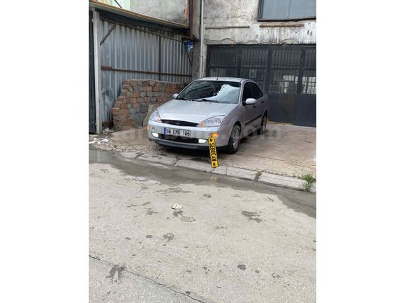 Sahibinden Ford Focus 1.6 Ambiente 2001 Model 
