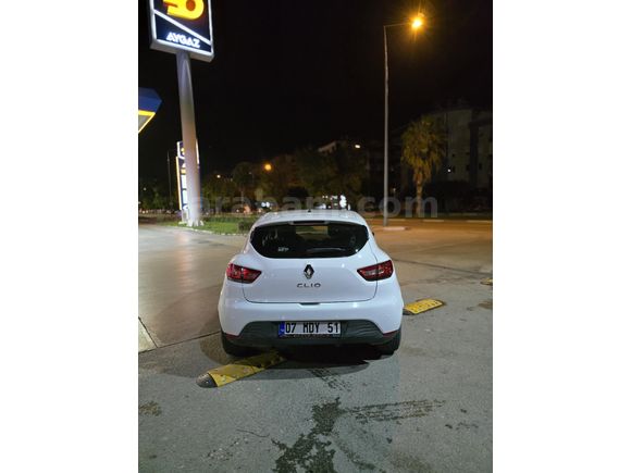 Sahibinden Renault Clio 1.2 Joy 2015 Model