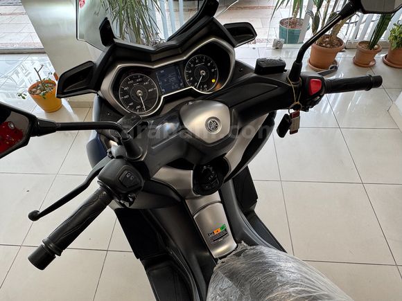 2018 YAMAHA XMAX 300 CC ABS HATASIZ İLK EL 31.000 KM