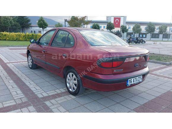 1998 Megane 1.6 RTA