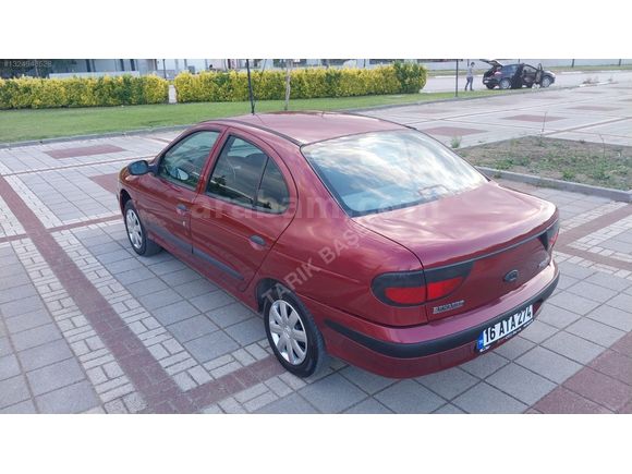 1998 Megane 1.6 RTA