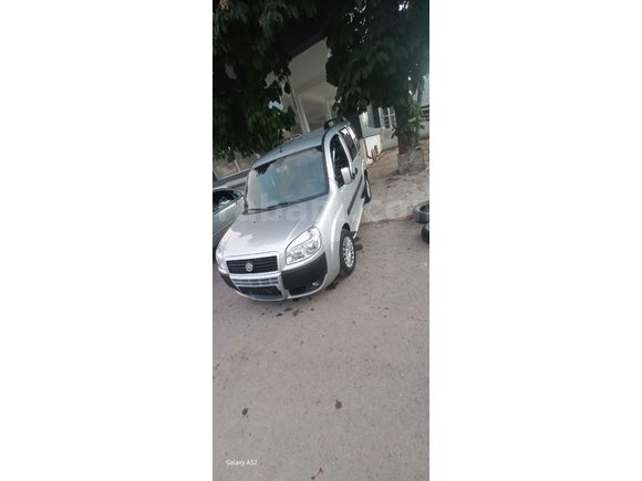 Galeriden Fiat Doblo Combi 1.3 Multijet Safeline 2010 Model Sivas