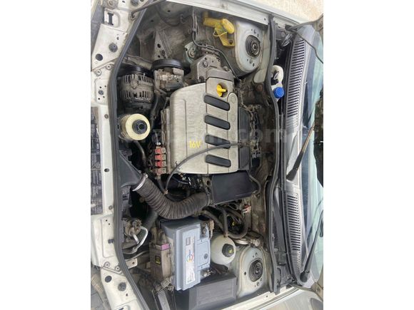 Sahibinden Klimalı Renault Megane 1.6-16Valf Alize 2003 