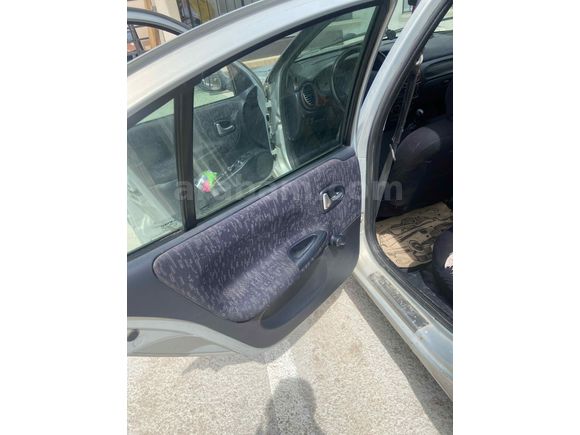 Sahibinden Klimalı Renault Megane 1.6-16Valf Alize 2003 