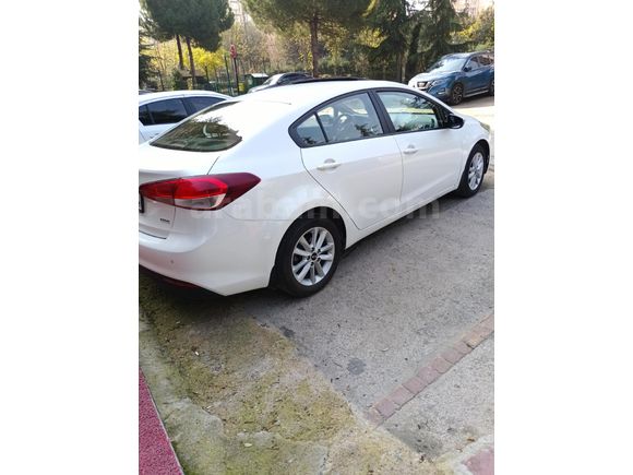 Sahibinden Kia Cerato 1.6 CRDi Concept Plus 2018 Model