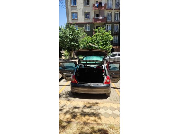 Sahibinden Renault Clio 1.4 Privilege 2003 Model
