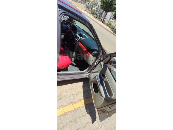 Sahibinden Renault Clio 1.4 Privilege 2003 Model