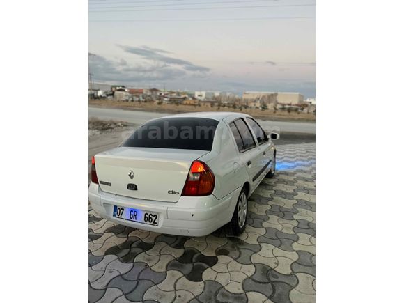 Sahibinden Renault Clio 1.4 RNA 2000 Model 