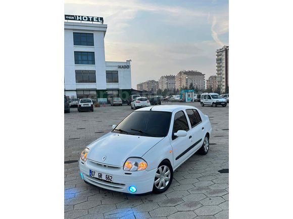 Sahibinden Renault Clio 1.4 RNA 2000 Model 