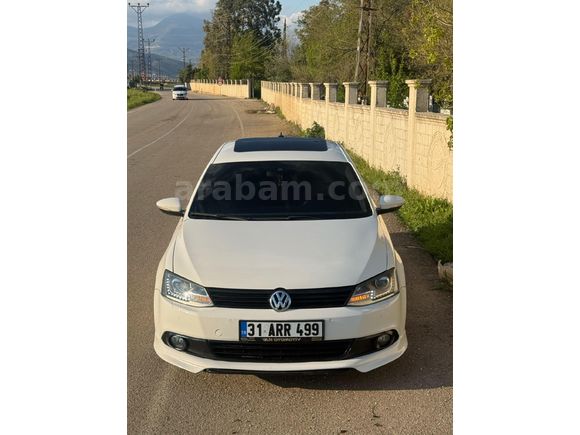 Sahibinden Volkswagen Jetta 1.6 TDi Highline 2012 Model