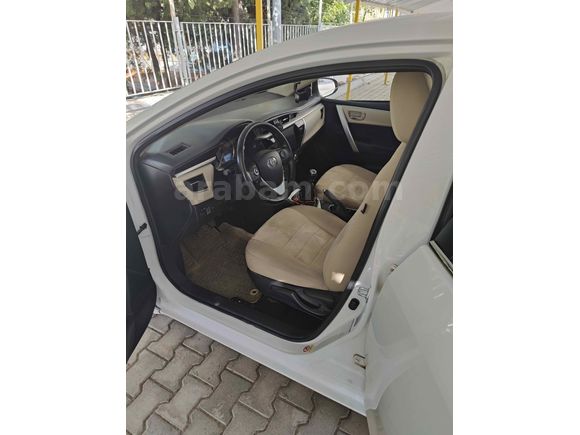 ÖGRETMENDEN SATILIK !!Toyota Corolla 1.4 D-4D Advance 2014 Model