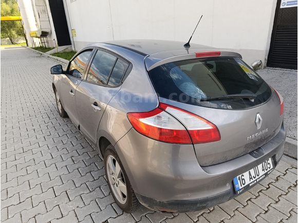 Sahibinden Renault Megane 1.6 Dynamique 2010 Model