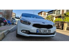 Sahibinden Kia Ceed 1.6 CRDi Premium 2013 Model  199.000 km Beyaz