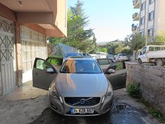 Sahibinden Volvo V60 1.6 T4 Advance 2012 Model