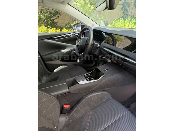 Sahibinden DS Automobiles DS4 1.2 PureTech Performance Line 2023 Model 