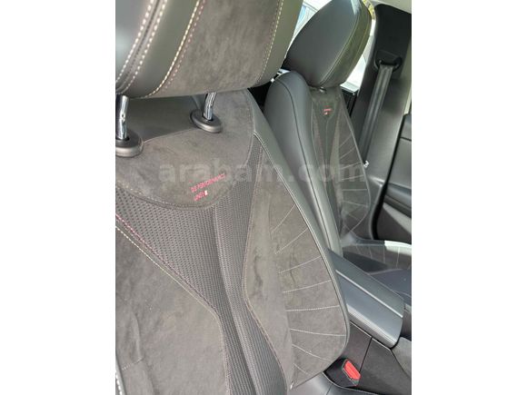 Sahibinden DS Automobiles DS4 1.2 PureTech Performance Line 2023 Model 