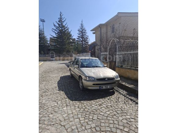 İlk Sahibinden Ford Escort 1.6 CL 1997 Model 