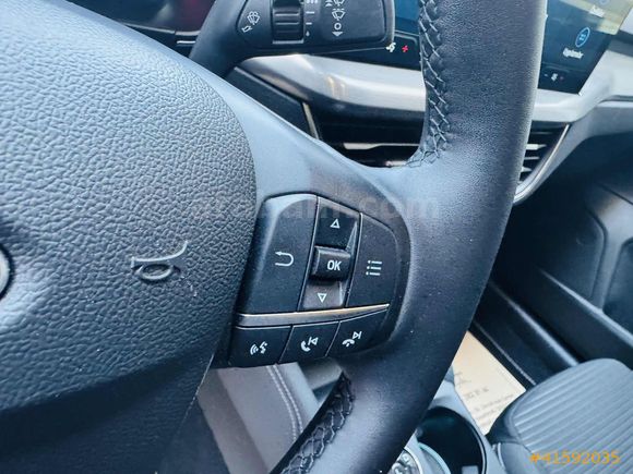 2025 SIFIR GİBİ FOCUS TİTANİUM X 1.5 OTOMATİK BOYASIZ 14'Binkmde