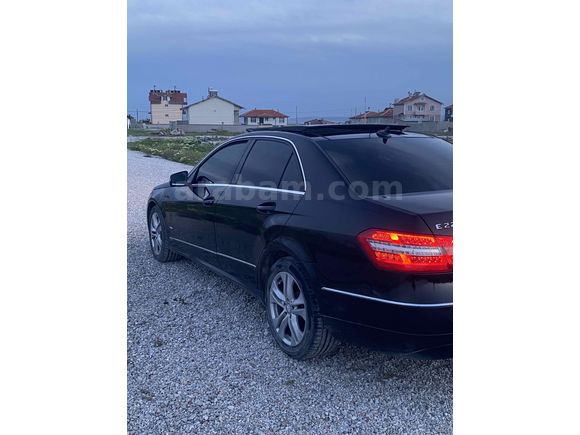 Sahibinden Mercedes - Benz E 220 CDI BlueEFFICIENCY 2011 Model 