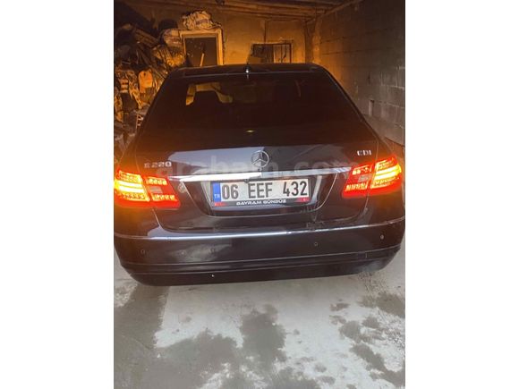 Sahibinden Mercedes - Benz E 220 CDI BlueEFFICIENCY 2011 Model 