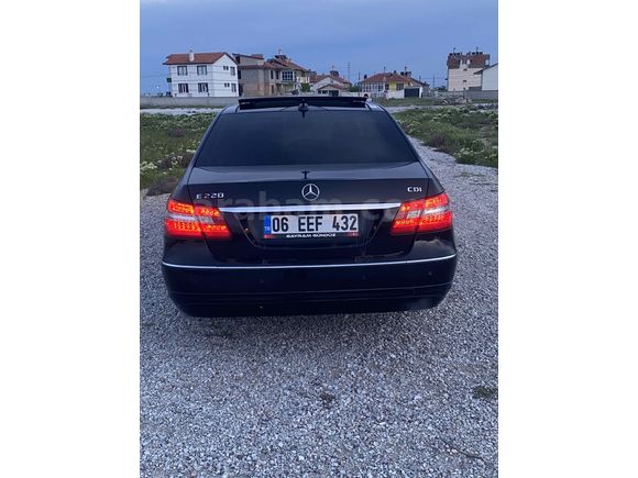 Sahibinden Mercedes - Benz E 220 CDI BlueEFFICIENCY 2011 Model 