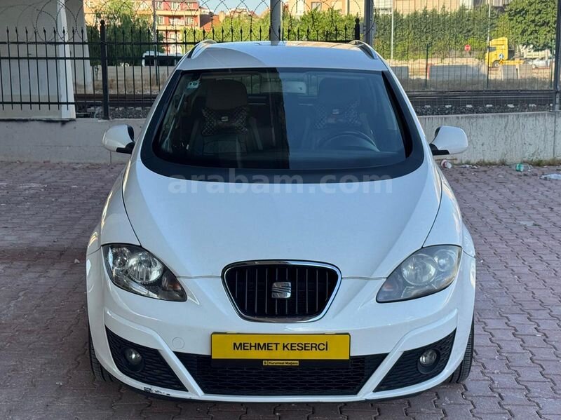 Galeriden Seat Altea 1.6 TDI Style XL 2013 Model Konya 222.500 km Beyaz