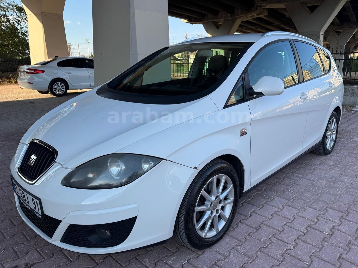 Galeriden Seat Altea 1.6 TDI Style XL 2013 Model Konya 222.500 km Beyaz 6