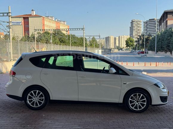 ALTEA  STYLE XL 2013 MODEL 222.500 KM