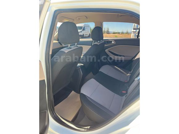 ÖĞRETMENDEN TEMİZ OTOMATİK i20