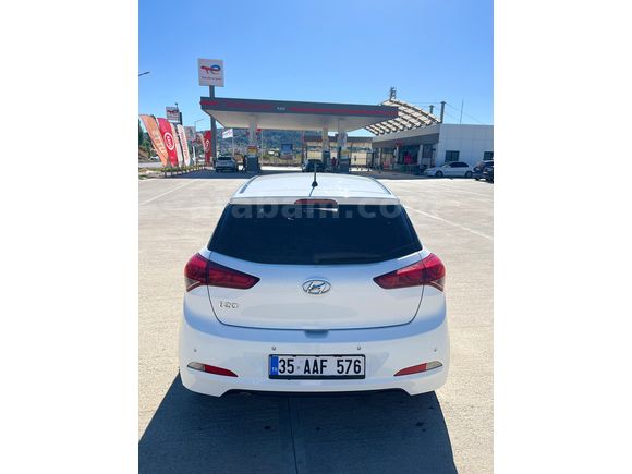 ÖĞRETMENDEN TEMİZ OTOMATİK i20