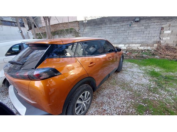Peugeot 2008 1.2 PureTech Active Dynamic 2020 manuel