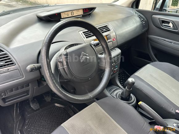 CITREON C4 2010 MODEL 1,4 SX 223000 KİLOMETREDE TERTEMİZ