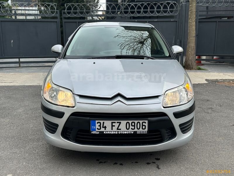 Galeriden Citroen C4 1.4 SX 2010 Model İstanbul 223.000 km Gri