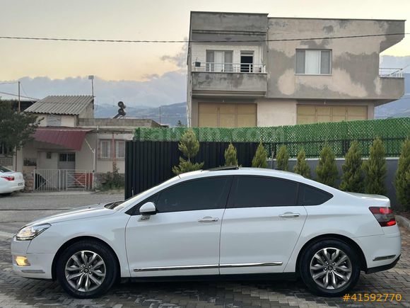 2013 CİTRÖEN C5 1.6 E-HDİ EXECTİVE BAKIMLI EN DOLUSU SUNROFLU