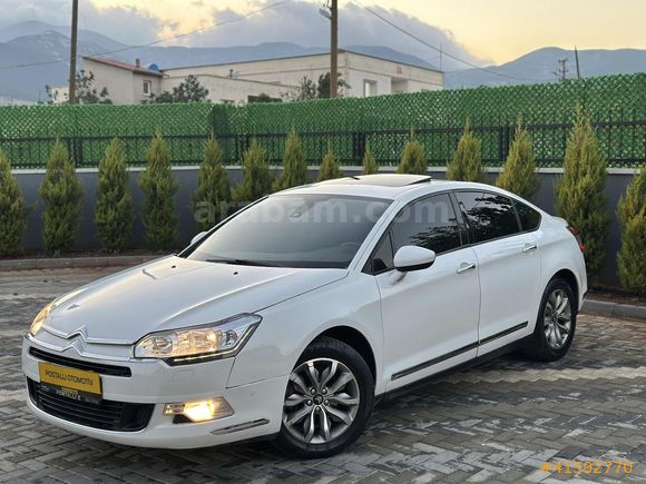 2013 CİTRÖEN C5 1.6 E-HDİ EXECTİVE BAKIMLI EN DOLUSU SUNROFLU
