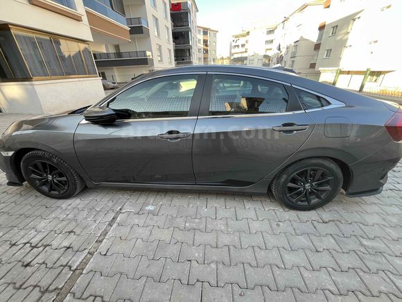Sahibinden Honda Civic 1.6i VTEC Eco Elegance 2020 Model 