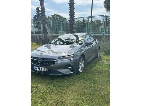 Sahibinden Opel Insignia 1.5 d Edition 2021 Model 