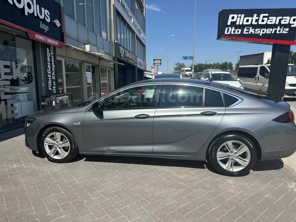 Sahibinden Opel Insignia 1.5 d Edition 2021 Model 
